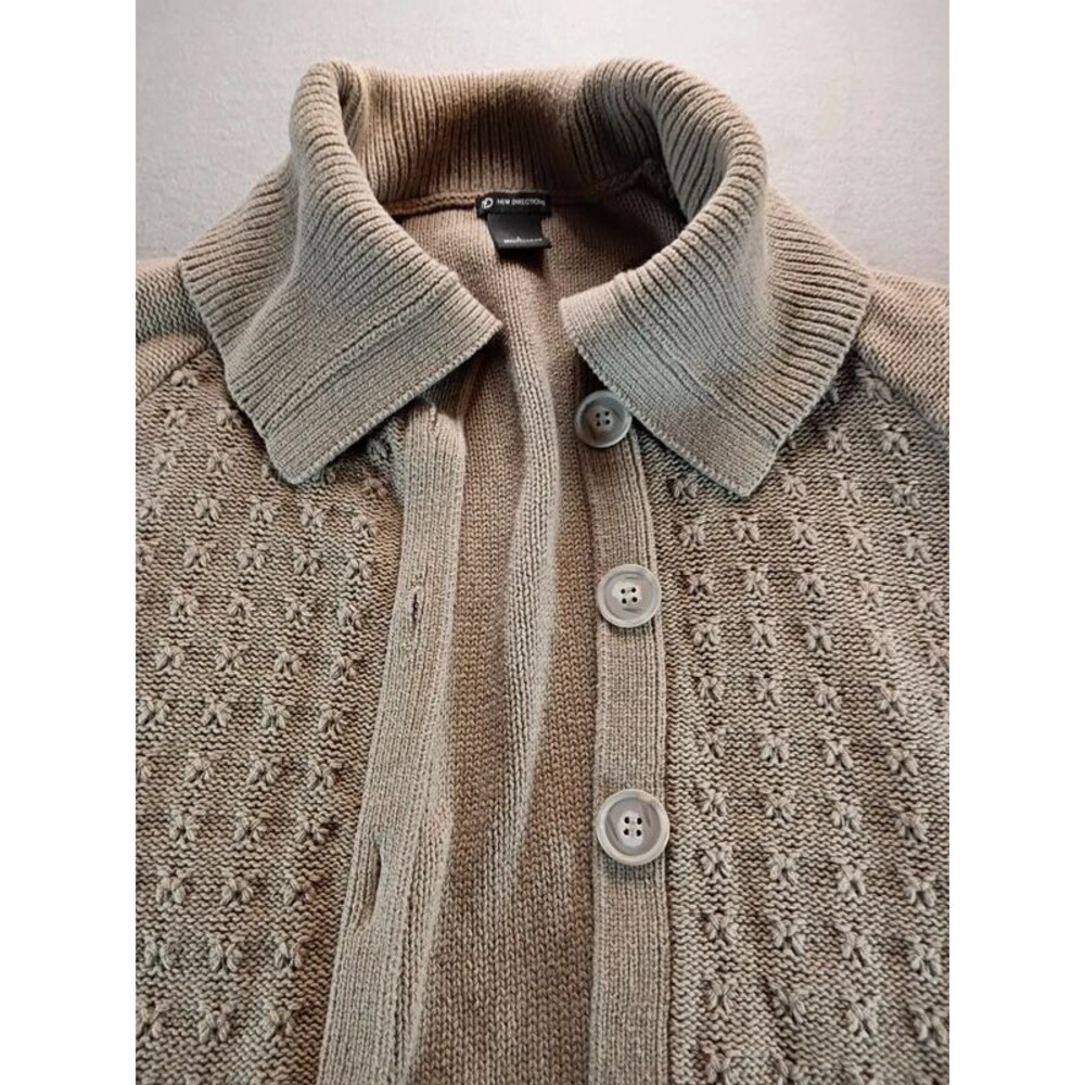 Knit cardigan